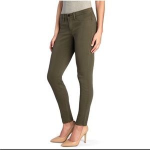 Rock & Republic Kendall size 8 dark green jeans NEW!